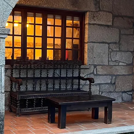 Casa Con Encanto En La Playa Y En La Montana Gondomar